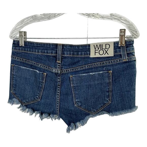 WILDFOX Low Rise Distressed Cut Off Daisy Duke Jean Shorts Medium Rinse Sz 26 - Picture 2 of 7